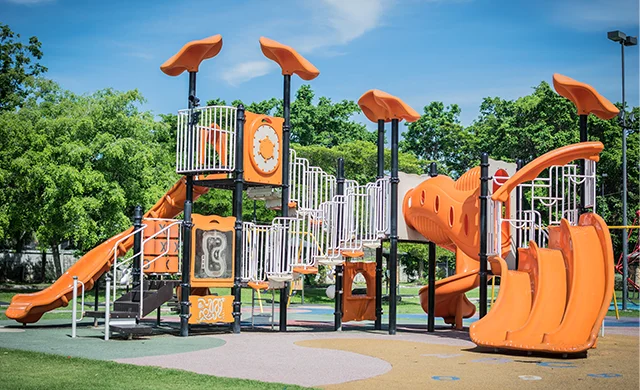 procover-parques-infantiles-playgrounds-en-colombia-pisos-epdm